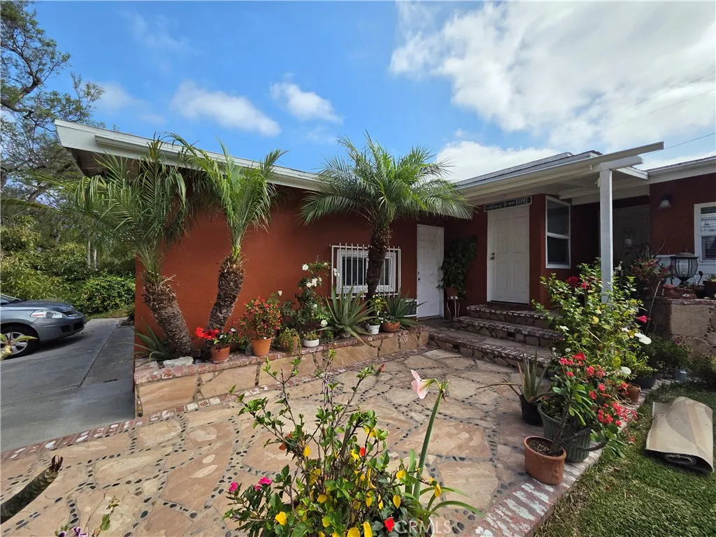 Additional image 8 of 2129 N Poplar St, Santa Ana, CA 92706