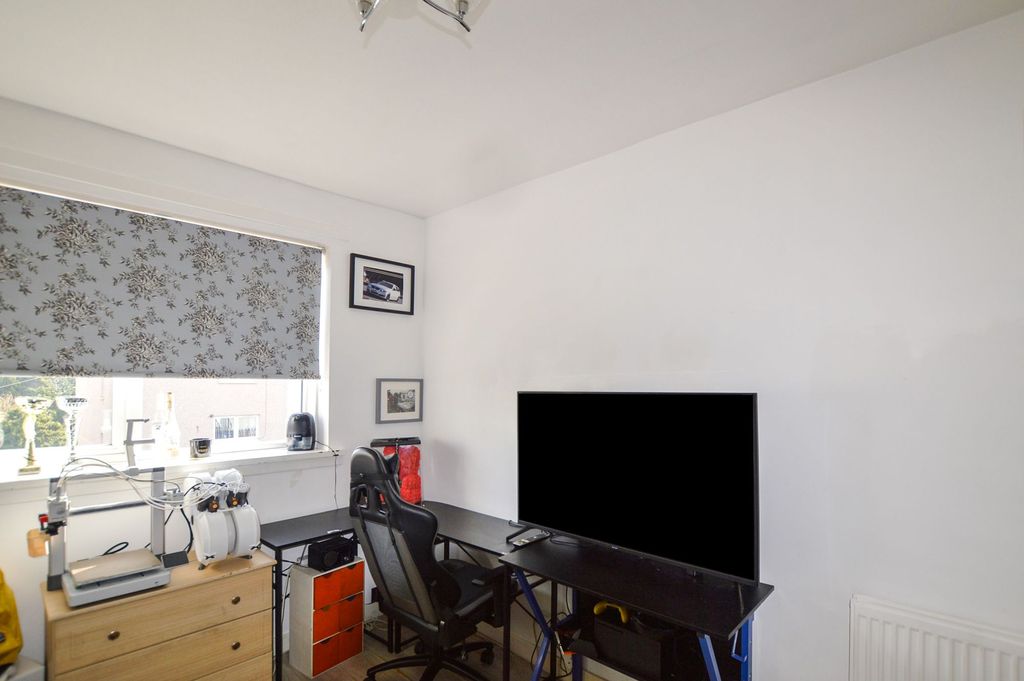 Additional image 6 of 3 bed flat for sale13 Innerwood Road, Kilwinning KA13