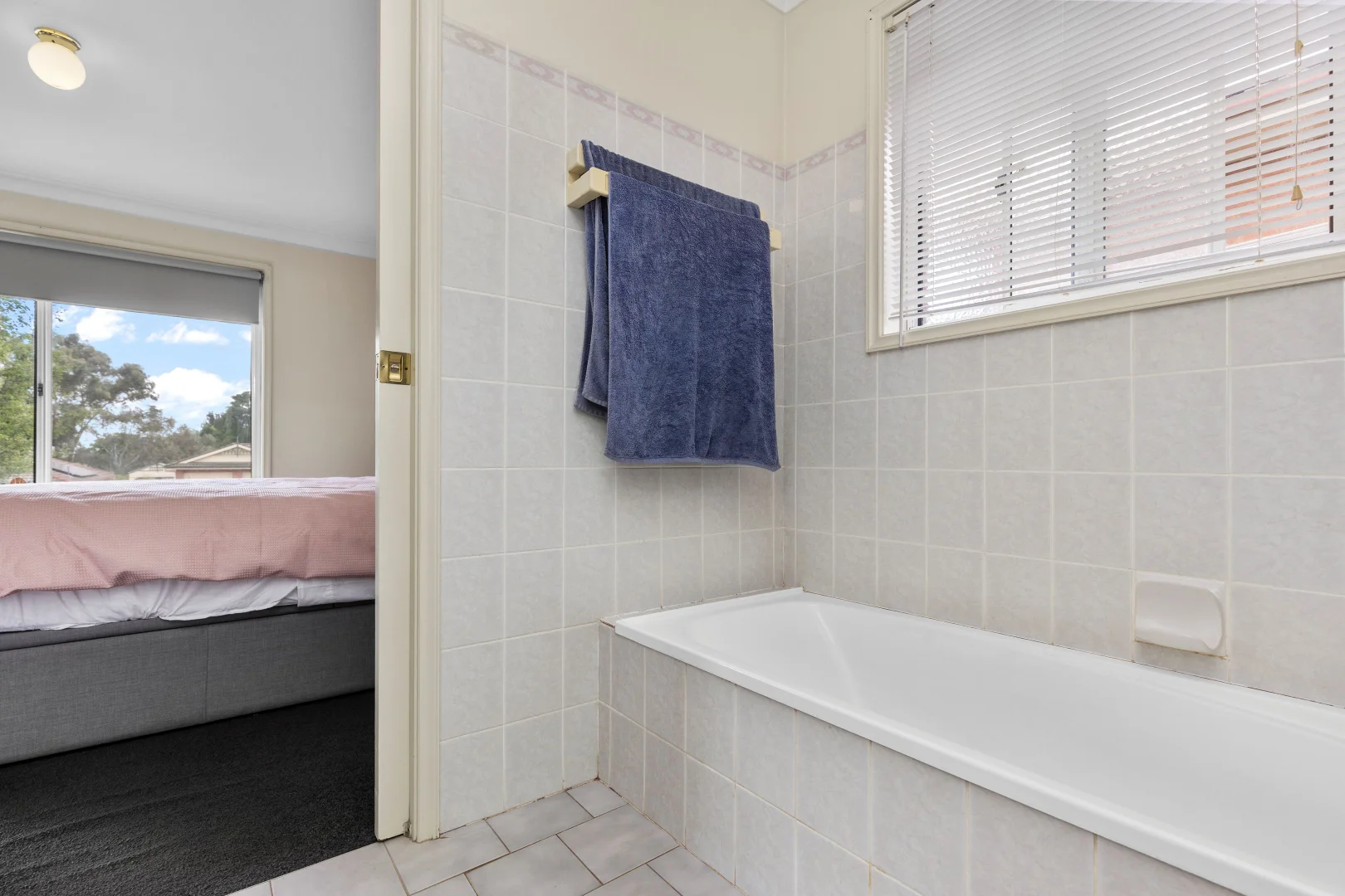 Additional image 12 of 32 Bourkelands Drive, Bourkelands NSW 2650