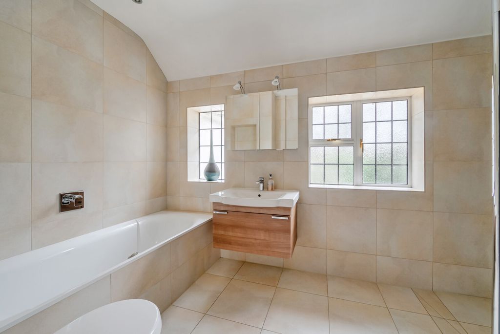 Additional image 28 of Land for saleEcho Barn Lane, Farnham GU10