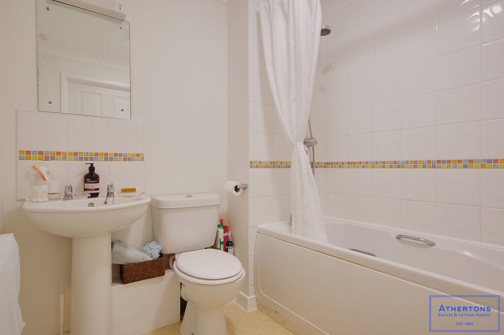 Ballam Grove, Parkstone, Poole photo 3