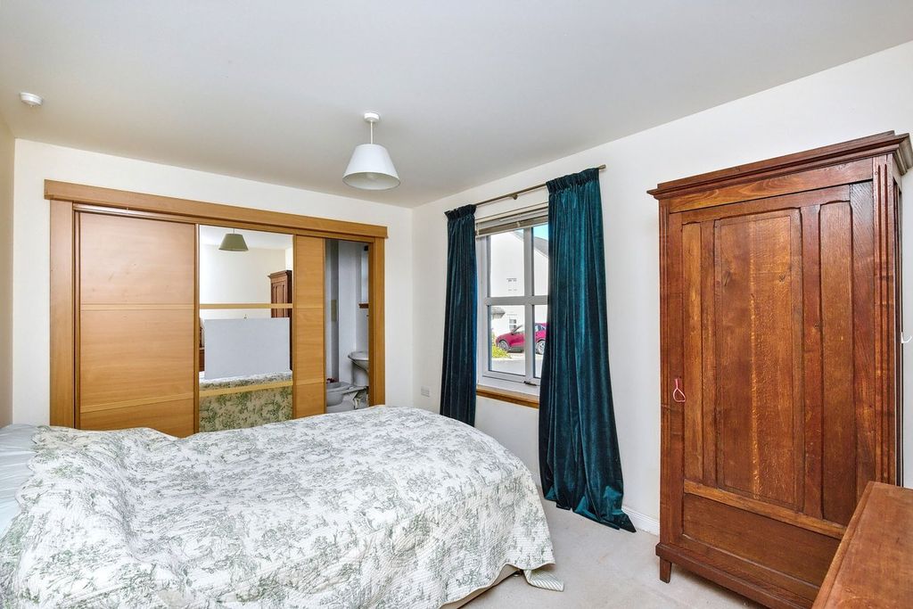 Additional image 6 of 2 bed flat for saleJames Foulis Court, St Andrews KY16