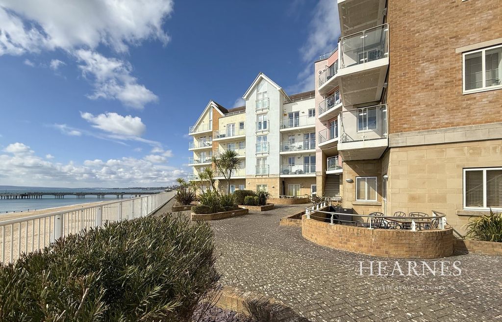 2 bed flat for saleHoneycombe Chine, Boscombe, Bournemouth BH5