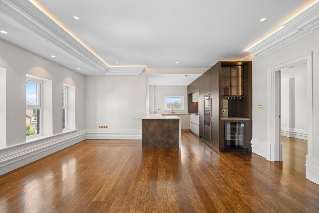 Additional image 6 of 3 bed flat for saleVictoria Road, Formby L37