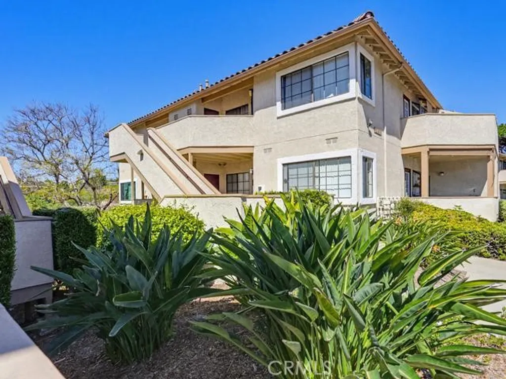 3455 Paseo De Alicia Unit 13, Oceanside, CA 92056