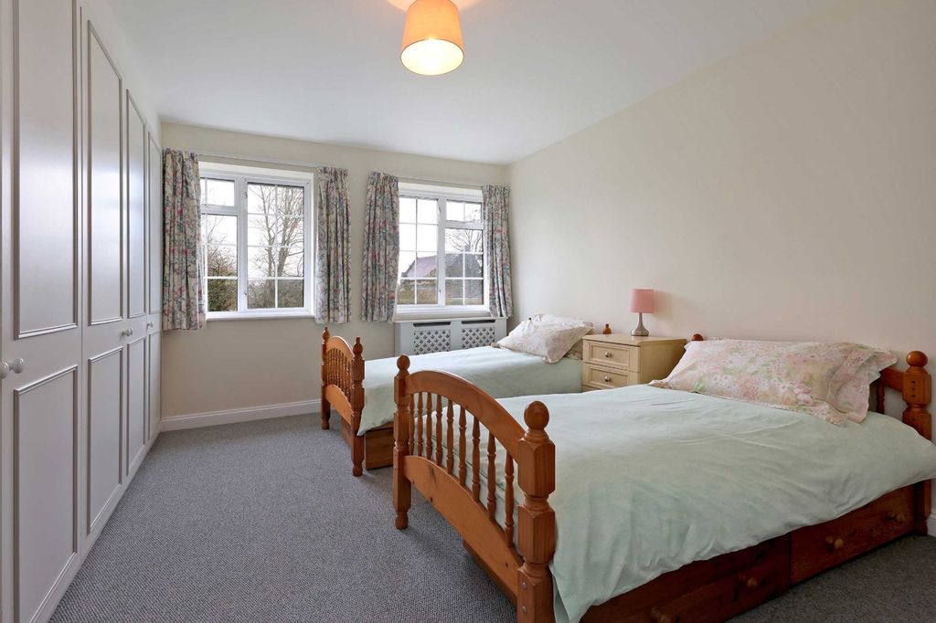 Additional image 16 of 7 bed detached house for saleWilton Crescent, Beaconsfield, Buckinghamshire HP9