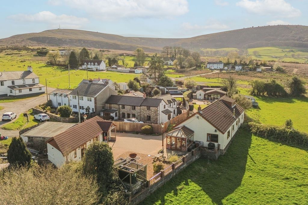 Additional image 41 of 6 bed detached house for salePenyrheol, Pontypool NP4