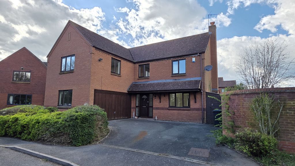 5 bed detached house for saleMerestone Close, Southam CV47