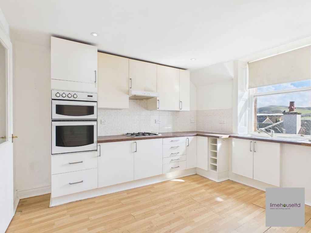 Additional image 6 of 3 bed flat for saleHigh Street, Biggar ML12