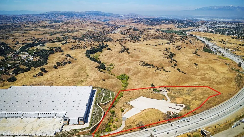 Additional image 41 of 13530 7th Pl, Yucaipa, CA 92399