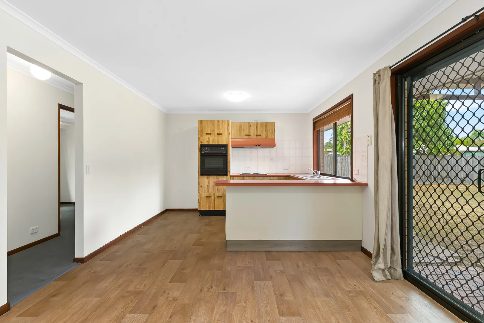Additional image 3 of 12 Rani Close, Mount Ommaney QLD 4074