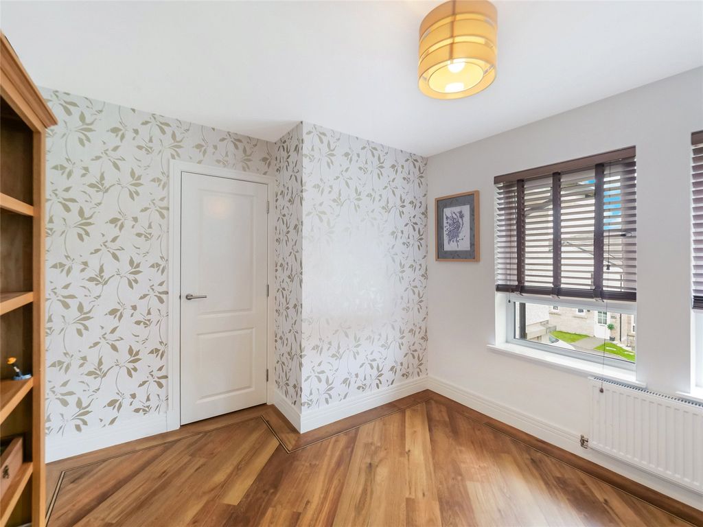 Additional image 9 of 4 bed detached house for saleAuchneagh Gardens, Greenock, Inverclyde PA16