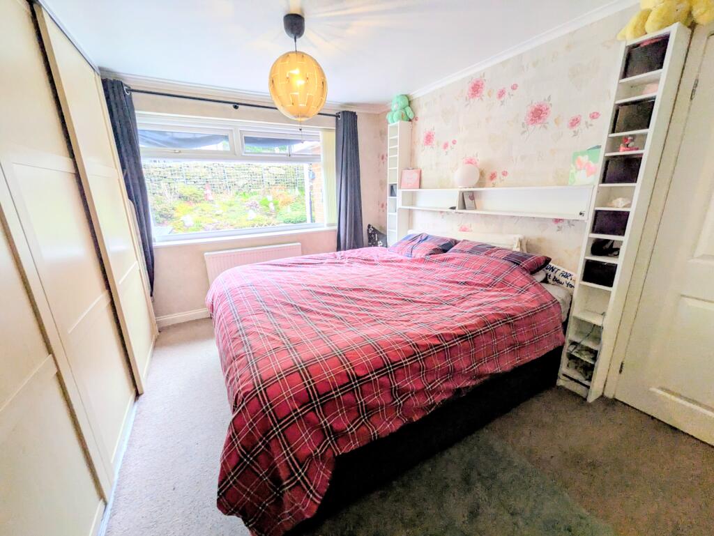 Additional image 19 of Frensham Grove, Bradford, BD7