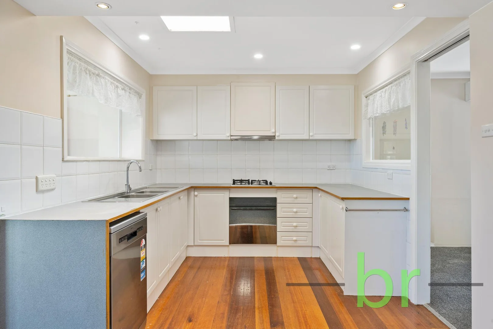 Additional image 4 of 102 Mcclelland Avenue, Lara VIC 3212