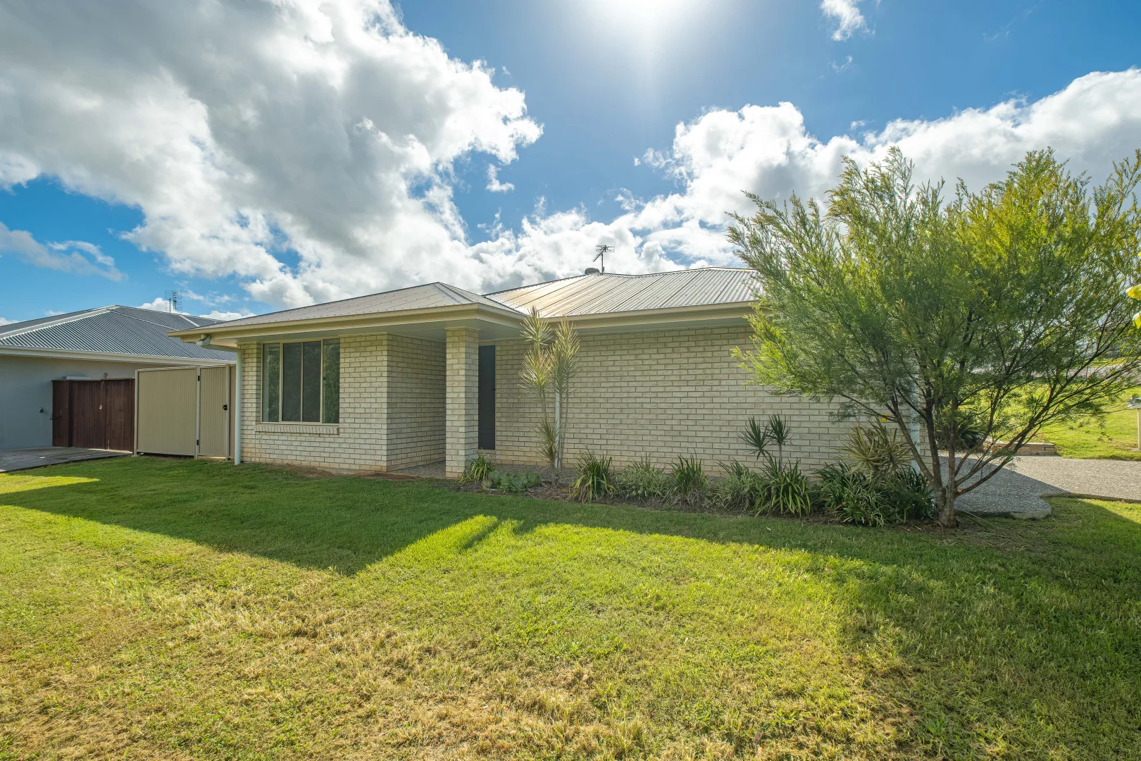 Additional image 14 of 1 Waratah Place, Southside QLD 4570