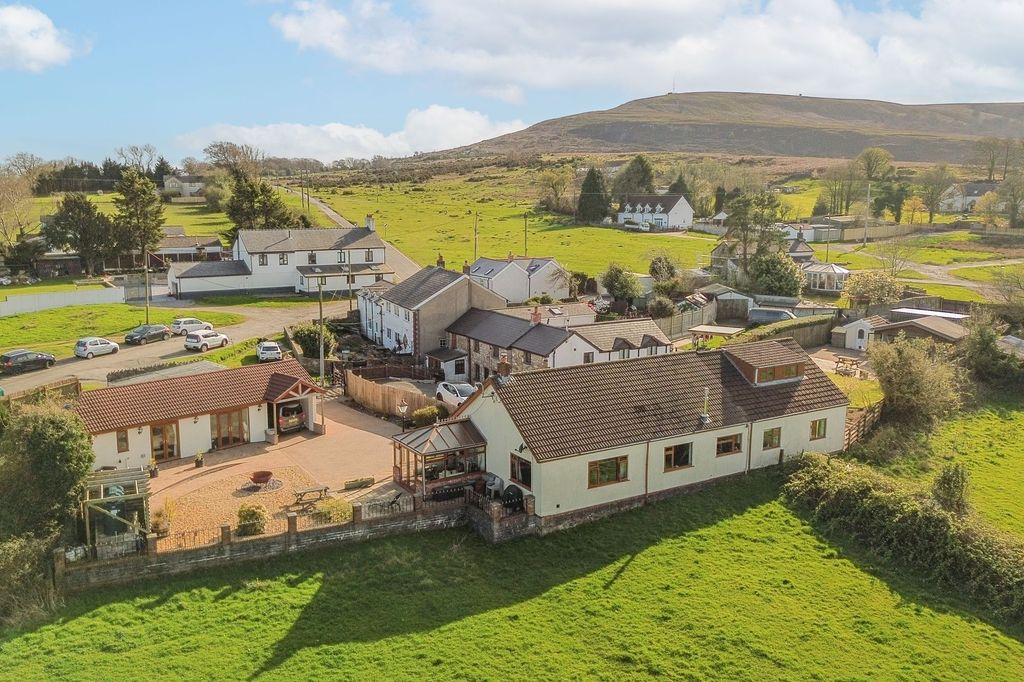 Additional image 42 of 6 bed detached house for salePenyrheol, Pontypool NP4