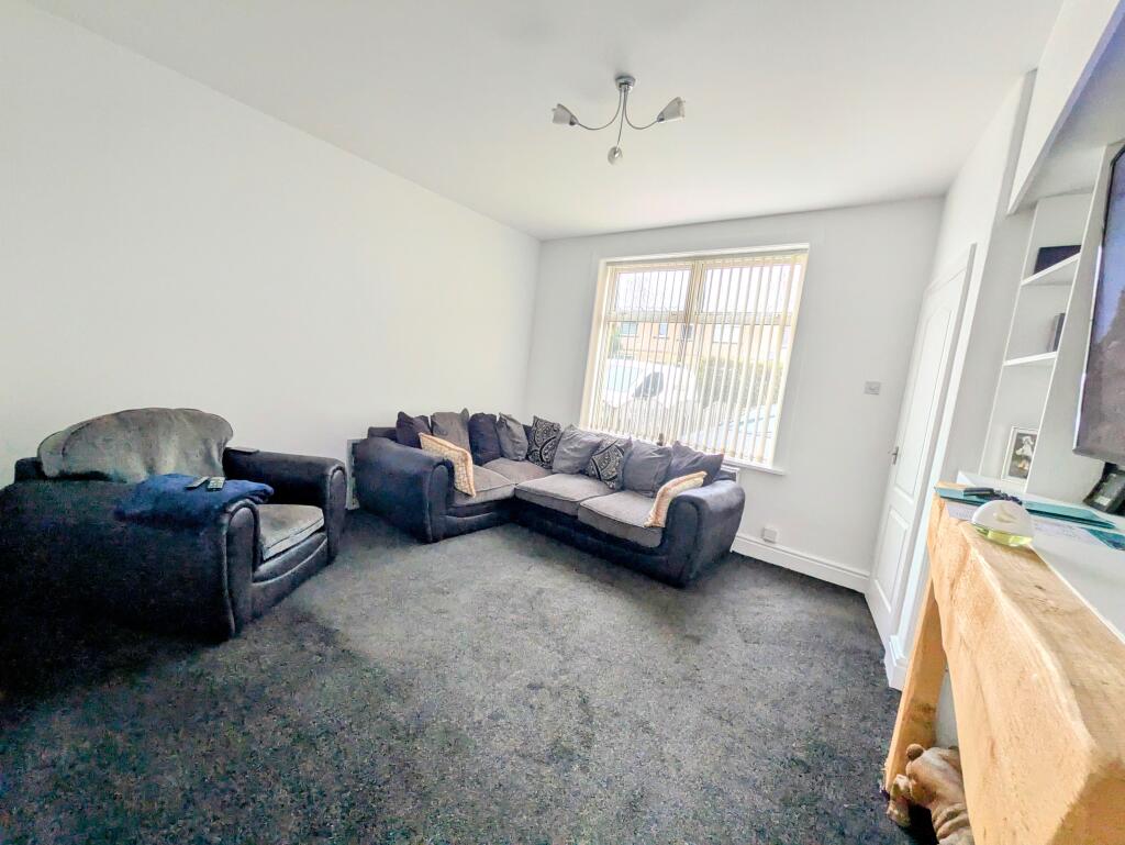 Beacon Grove, Bradford, BD6 photo 5