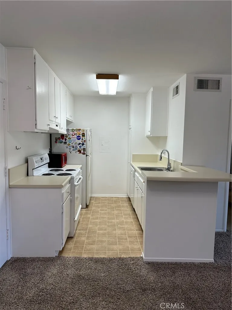 Additional image 34 of 23515 Lyons Ave Unit 219, Valencia, CA 91355
