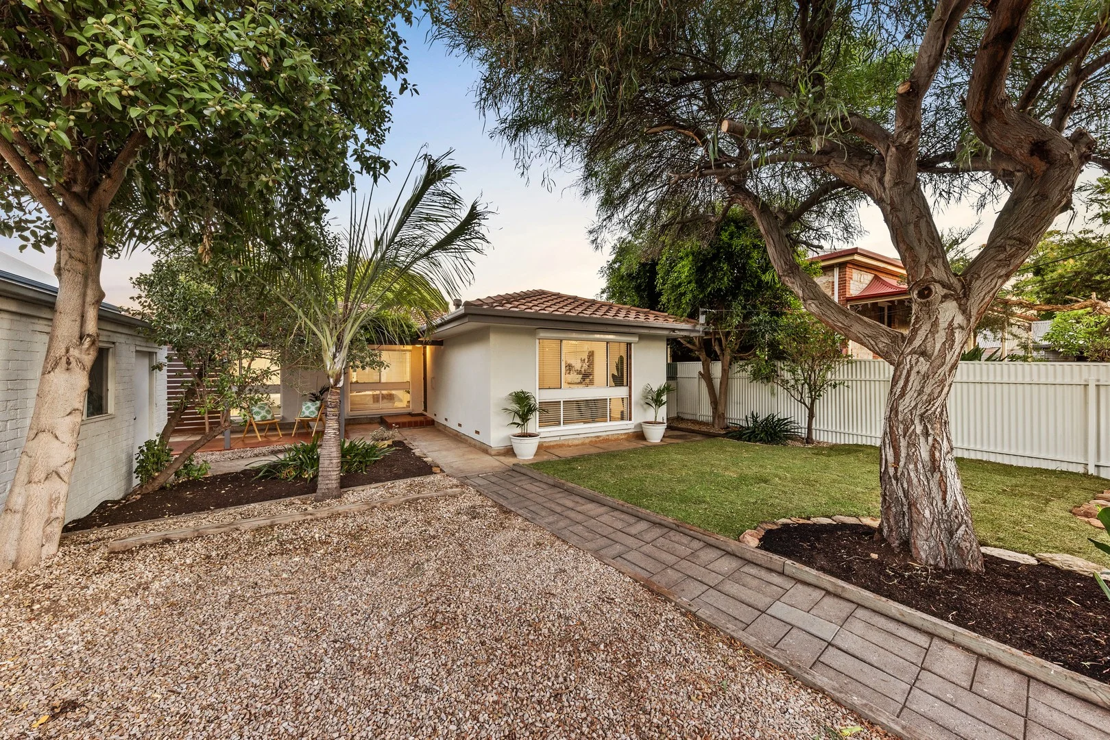 10 Cavendish Street, Semaphore SA 5019