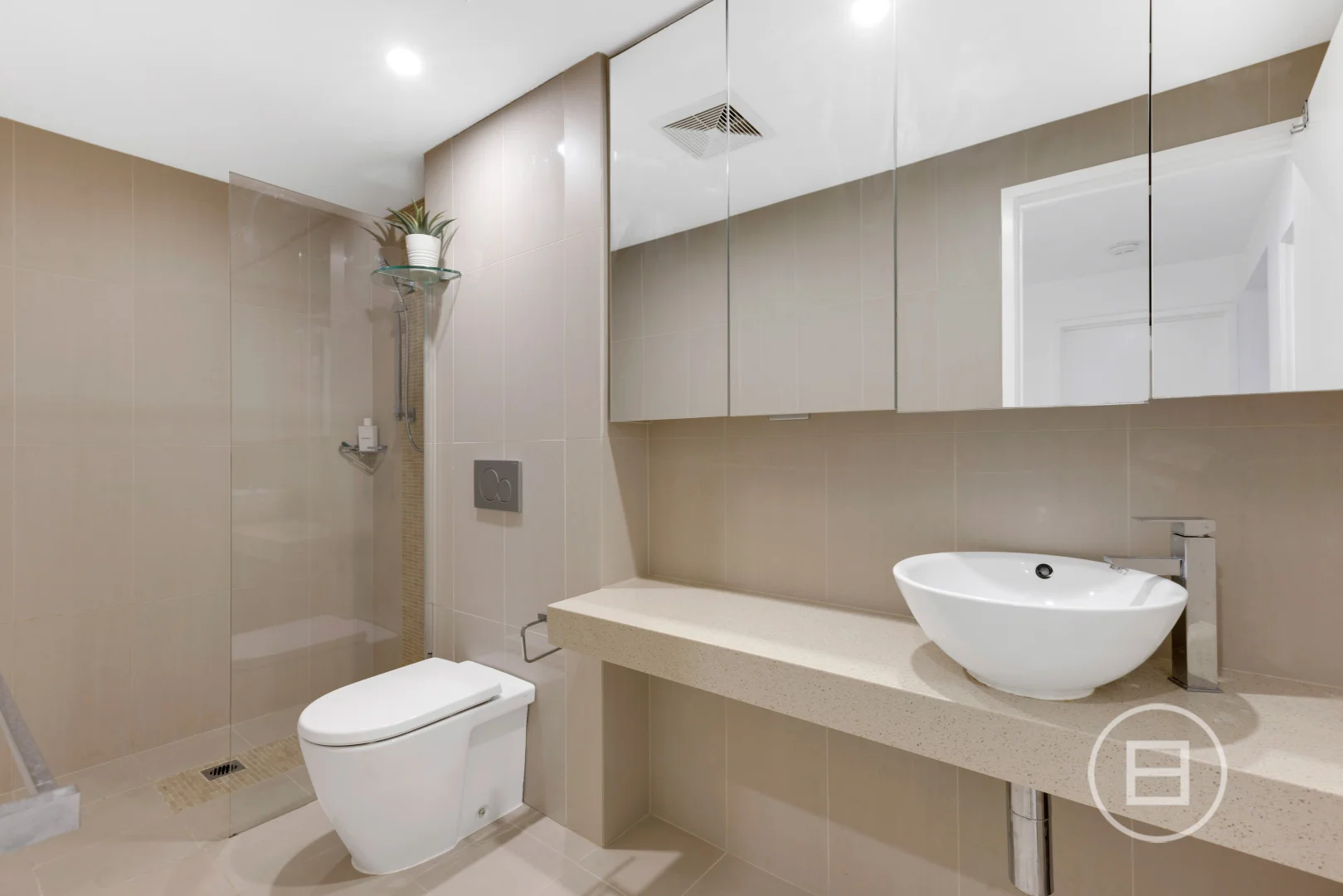 Additional image 19 of 8/53 Darrambal Street, Chevron Island QLD 4217