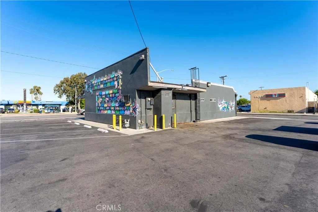 Additional image 5 of 3350 Saviers Rd, Oxnard, CA 93033