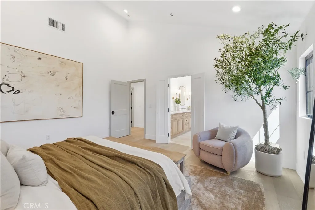 Additional image 56 of 865 10th Street, Manhattan Beach, CA 90266