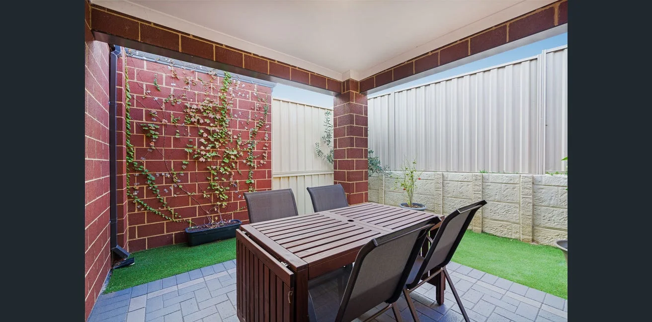 Additional image 2 of 385A Carrington Street, Hamilton Hill WA 6163