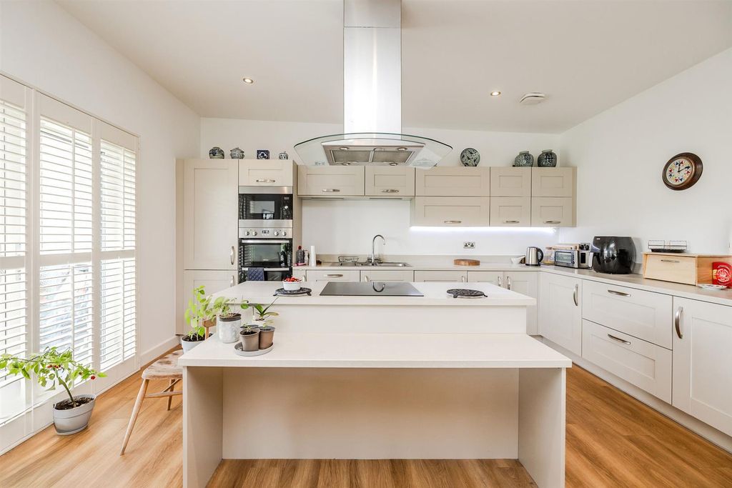 Additional image 5 of 2 bed flat for saleMill Rise West Road, Ponteland, Newcastle Upon Tyne NE20