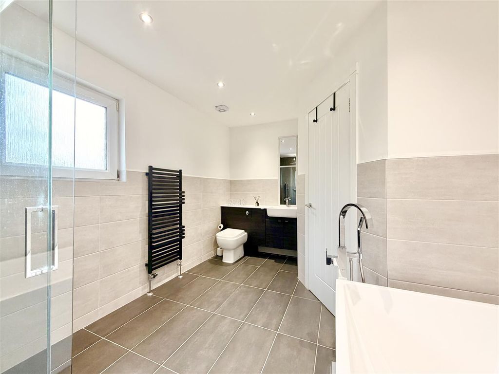 Additional image 36 of 5 bed property for saleFairfield Place, Bothwell, Bothwell G71