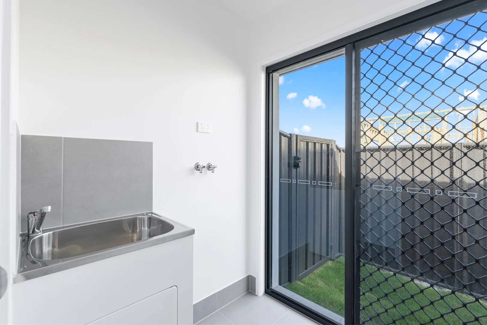 Additional image 15 of 7 Woodruff Crescent, Nikenbah QLD 4655