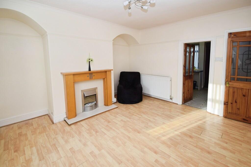 Additional image 4 of Cliffe Terrace, Hainworth