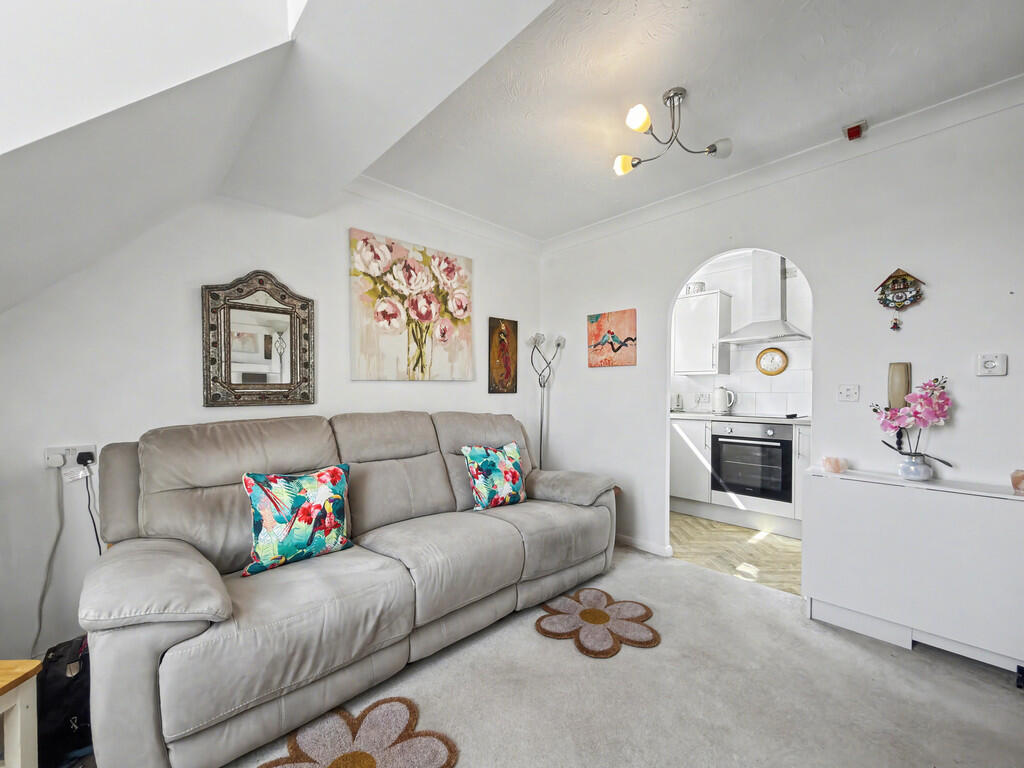 Sunnyhill Court, Parkstone photo 5