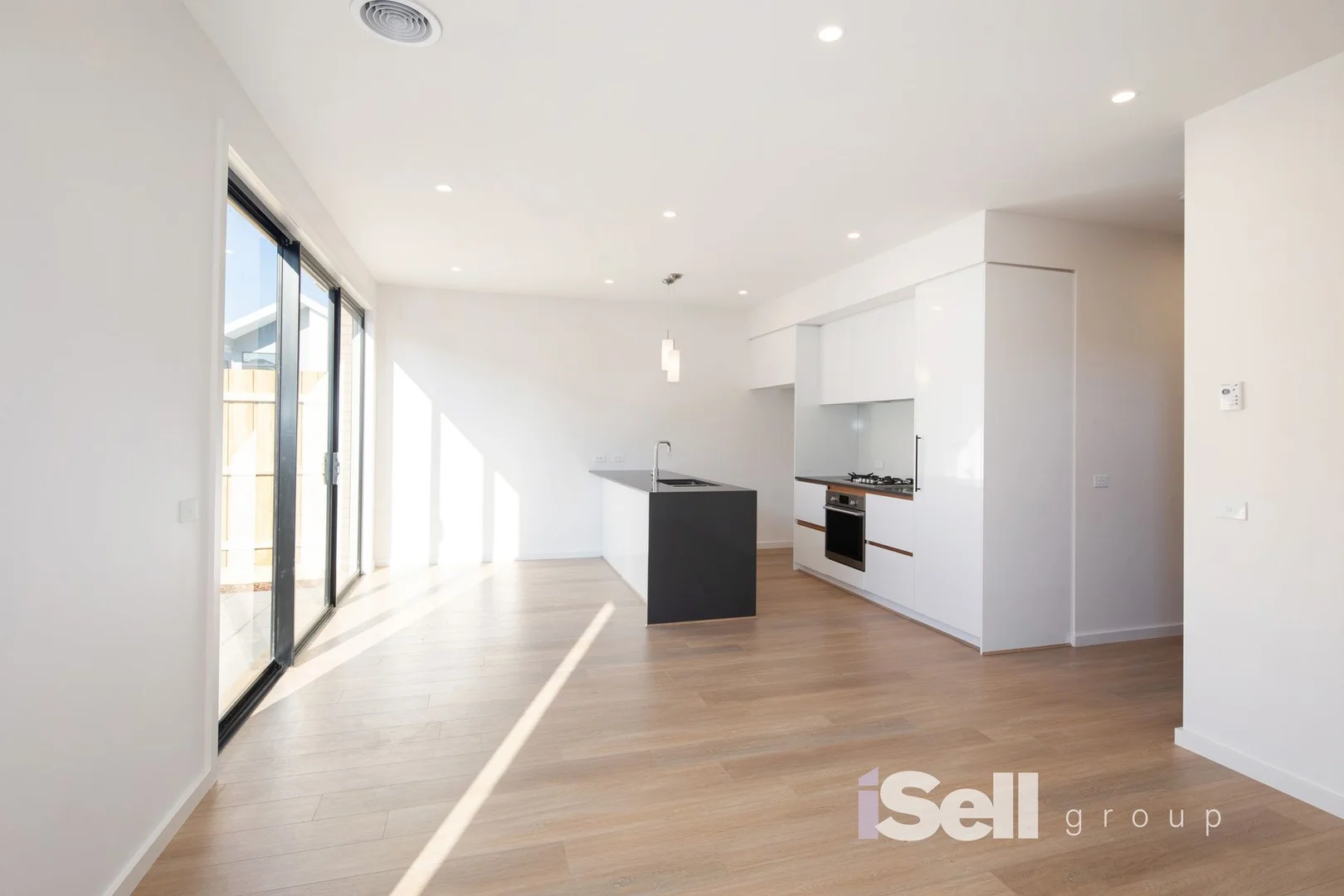Additional image 3 of 10 Azure Crescent, Keysborough VIC 3173