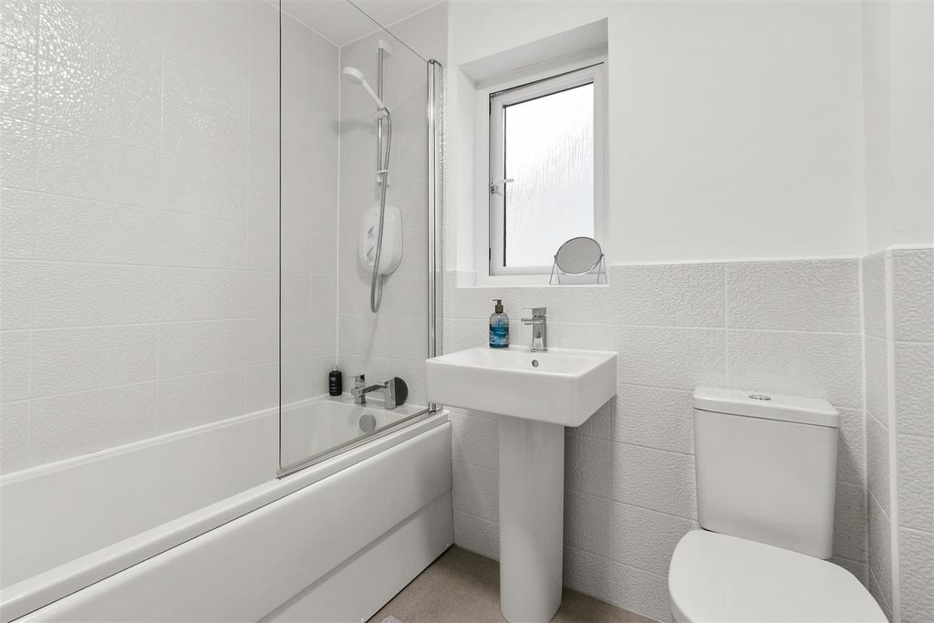 Additional image 12 of 4 bed detached house for saleQueen Mary Crescent, Clydebank G81