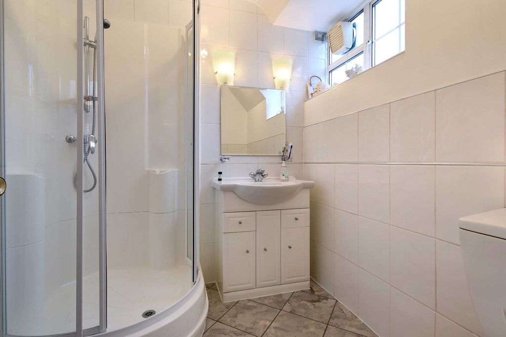 Additional image 20 of 7 bed detached house for saleWilton Crescent, Beaconsfield, Buckinghamshire HP9