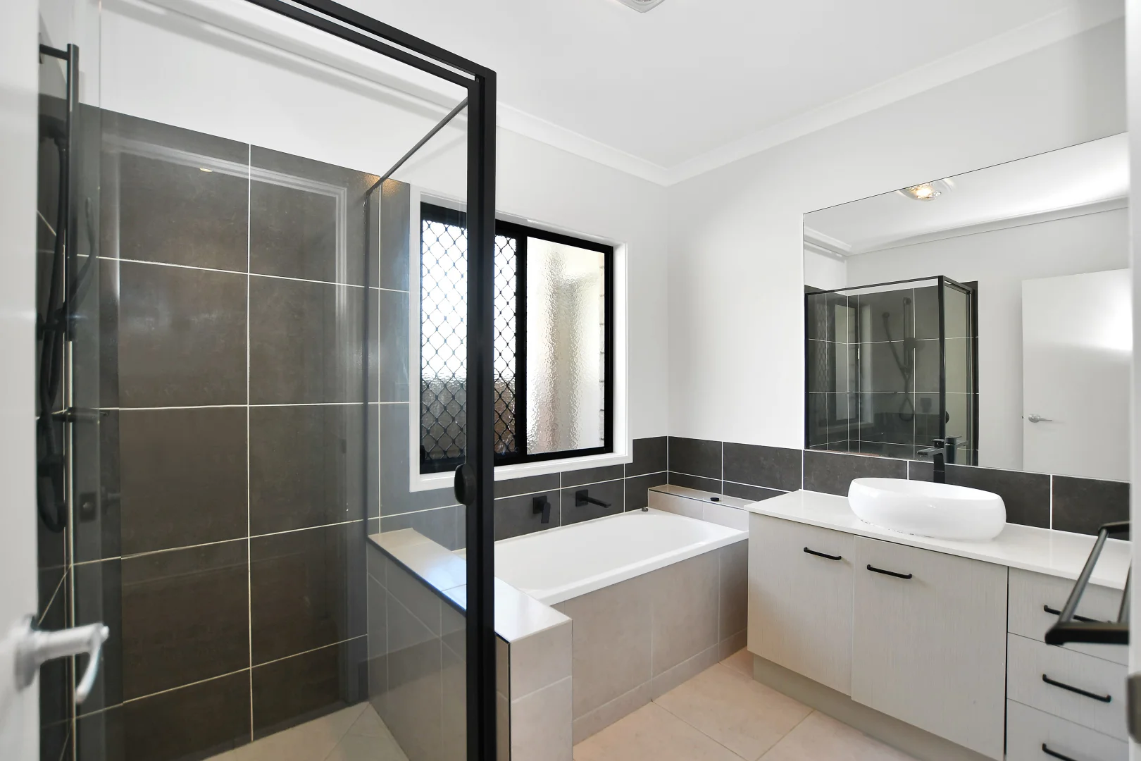Additional image 10 of 35 Hoist Court, Augustine Heights QLD 4300