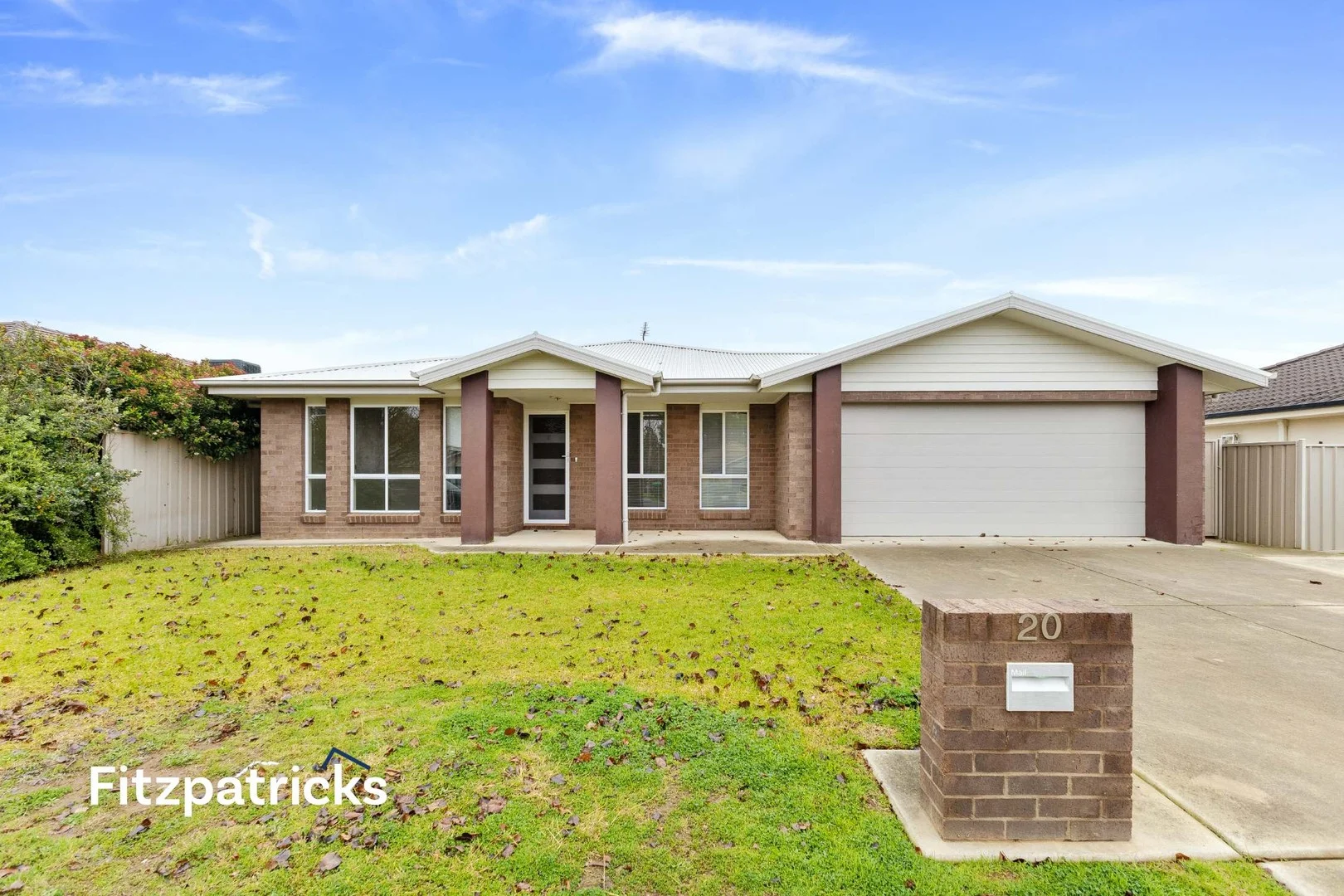 20 Barrima Drive, Glenfield Park NSW 2650