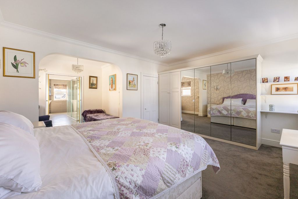 Additional image 24 of 4 bed semi-detached house for saleWestbourne Villas, Hove BN3
