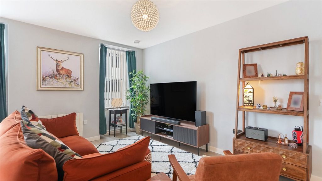 Additional image 2 of 2 bed flat for saleLint Riggs, Falkirk, Stirlingshire FK1