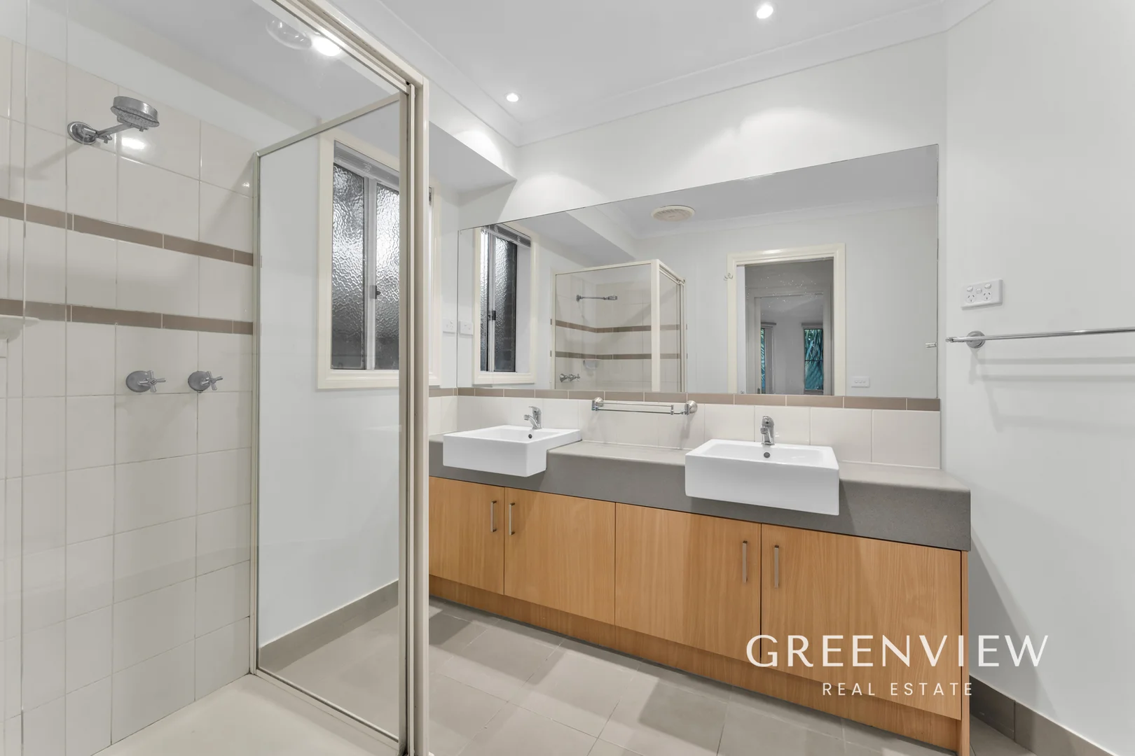 Additional image 6 of 33 Charlbury Crescent, Cranbourne North VIC 3977