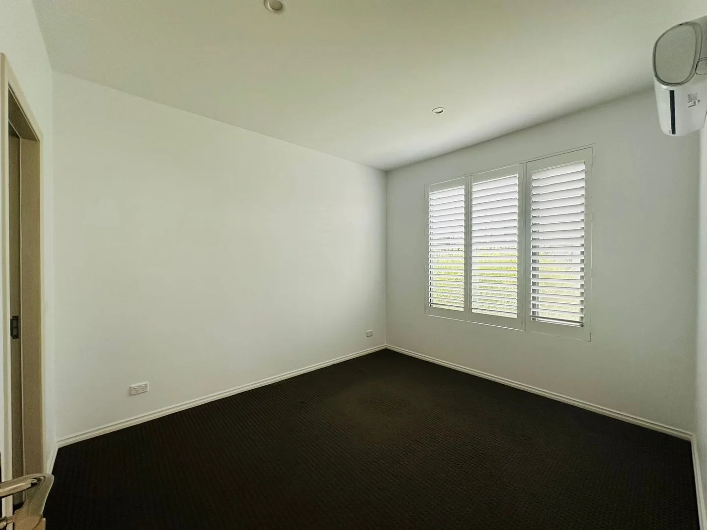 Additional image 12 of 2/17 Robyn Street, Doncaster VIC 3108