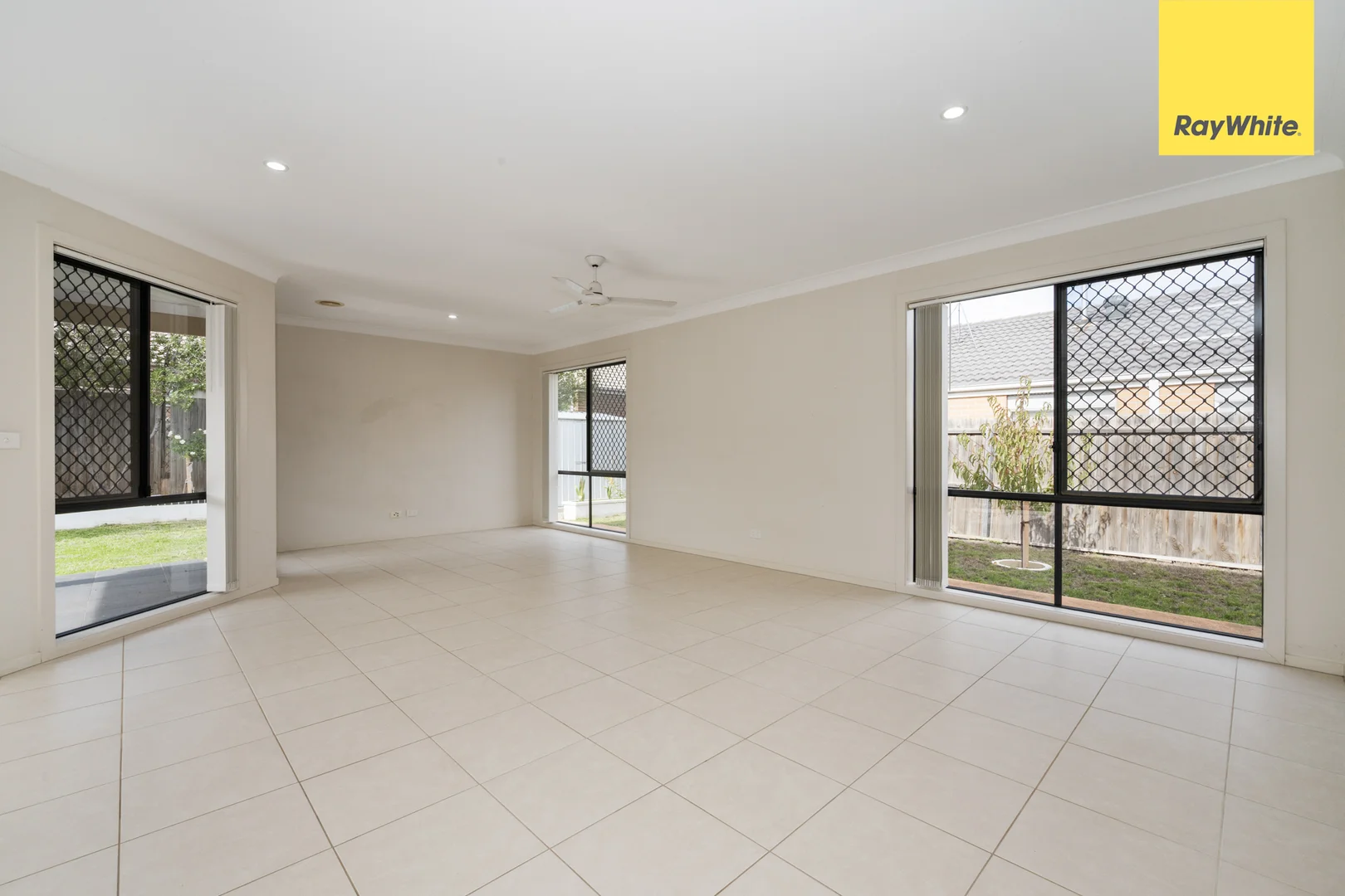 Additional image 13 of 15 Hinkler Crescent, Brookfield VIC 3338