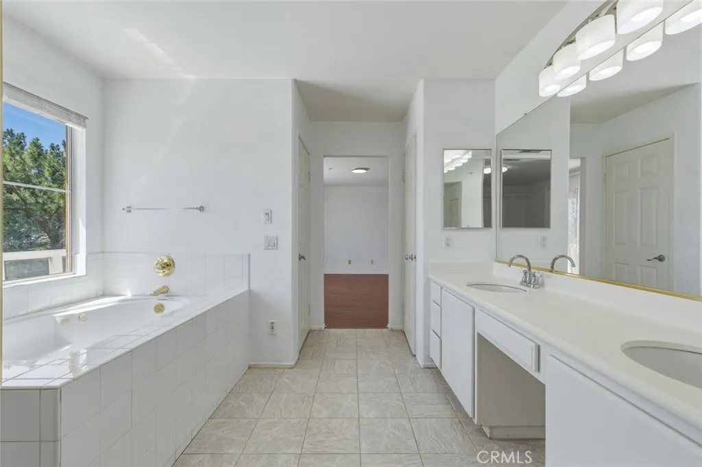 Additional image 50 of 16581 Escalon Dr, Fontana, CA 92336