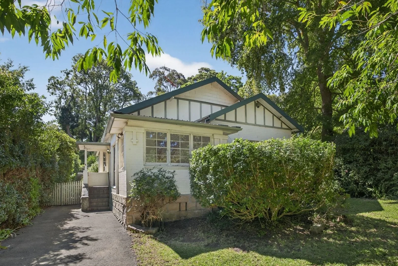 5 Cudgee St, Turramurra NSW 2074