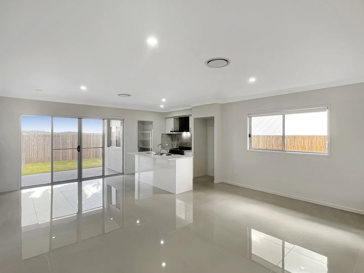 Additional image 4 of 16 Southwood Street, South Ripley QLD 4306