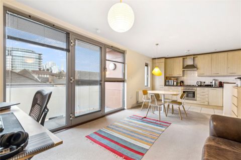 Hampton House, London SW8