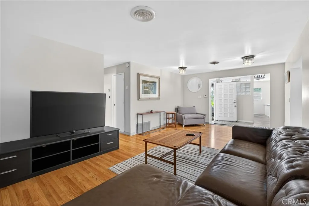 Additional image 7 of 7615 Kittyhawk Avenue, Los Angeles, CA 90045