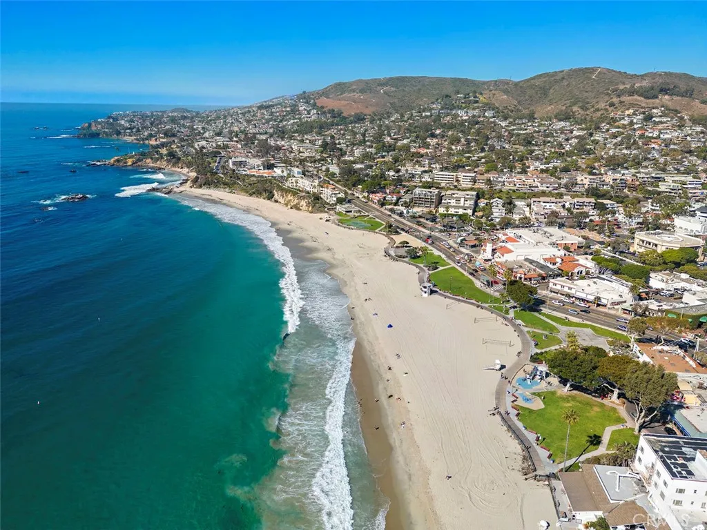 Additional image 54 of 37 Blue Lagoon, Laguna Beach, CA 92651