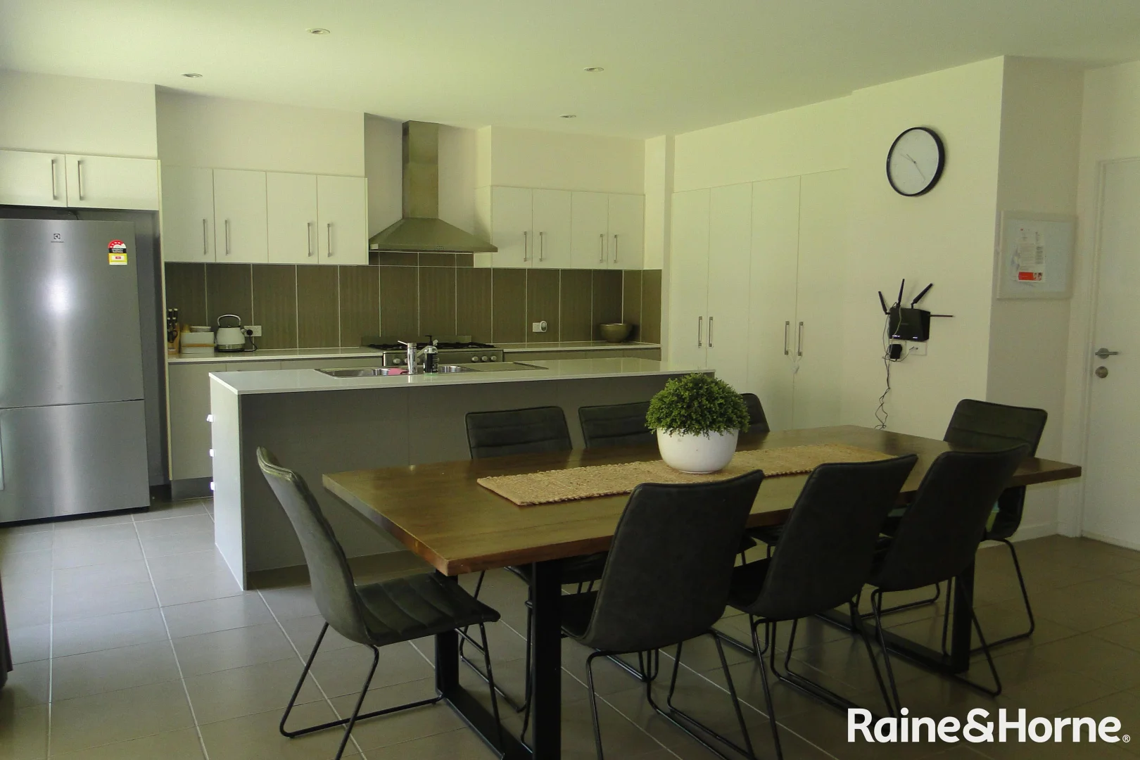 Additional image 2 of 19 Telopea Place, Kirkwood QLD 4680