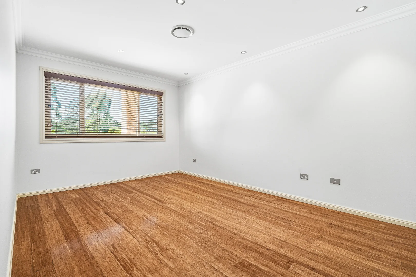 Additional image 5 of 24 Kosovich Place, Cecil Park NSW 2178